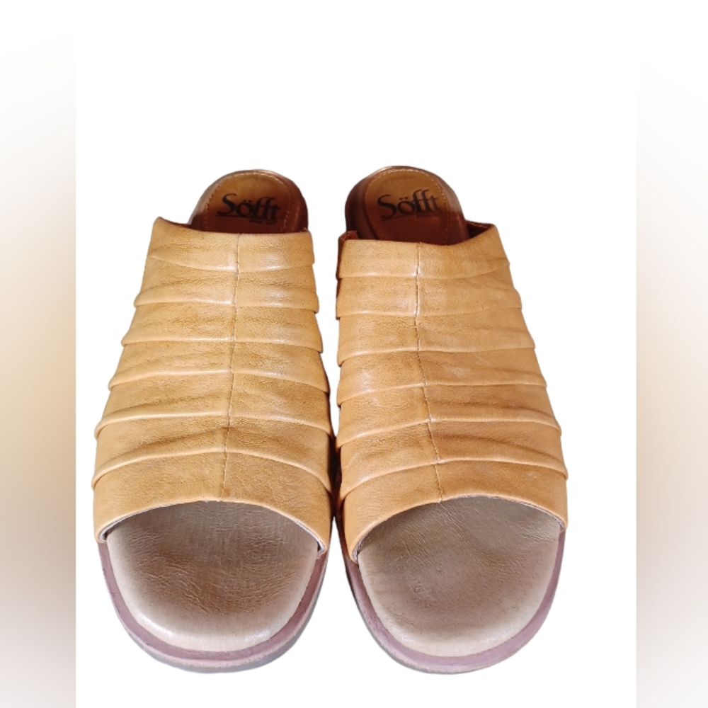 Sofft Women's Leather Mules with Heel Size 6.5 Mustard Yellow